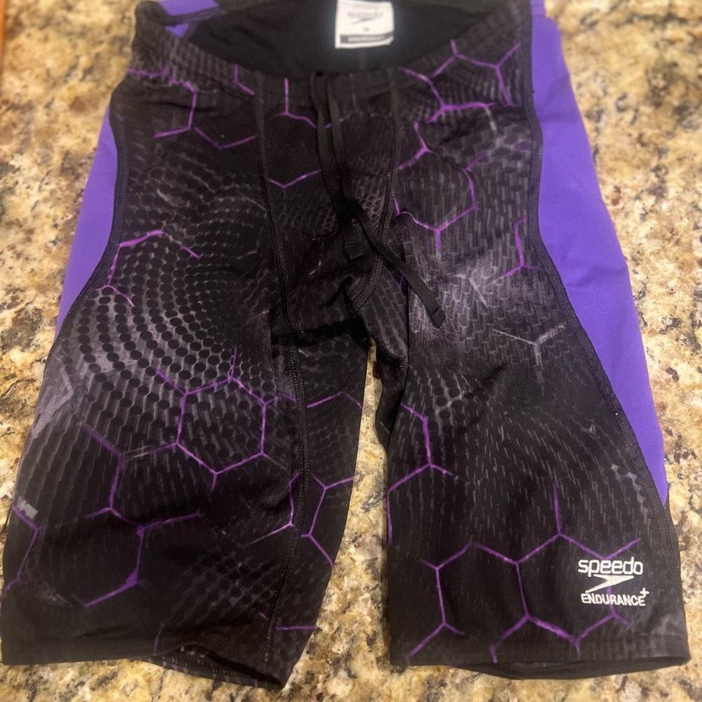 SOLD Speedo endurance jammer sz 28